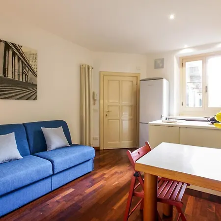 Sant'ambrogio Cadorna Apartment